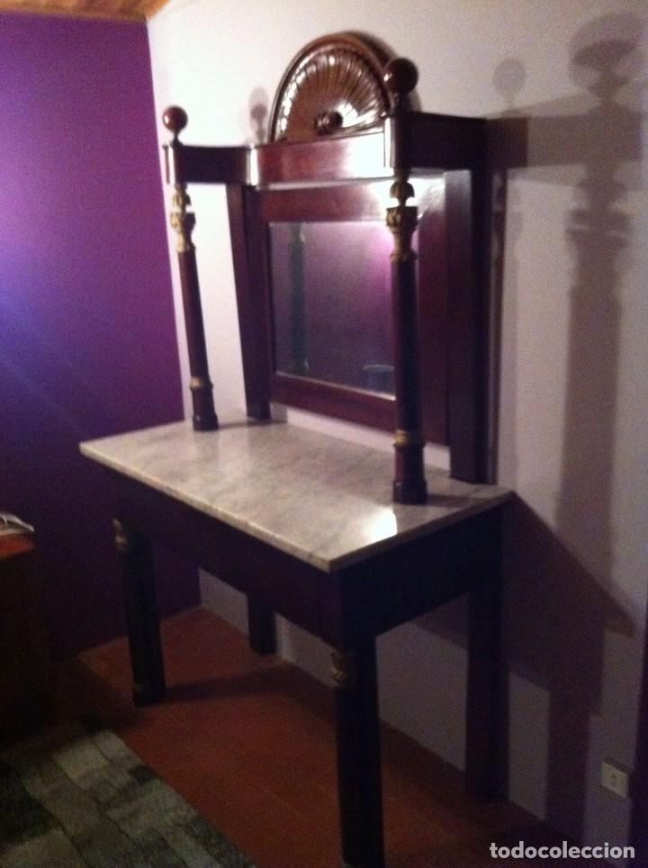 Antig&uuml;edades: Consola Imperio - Foto 1