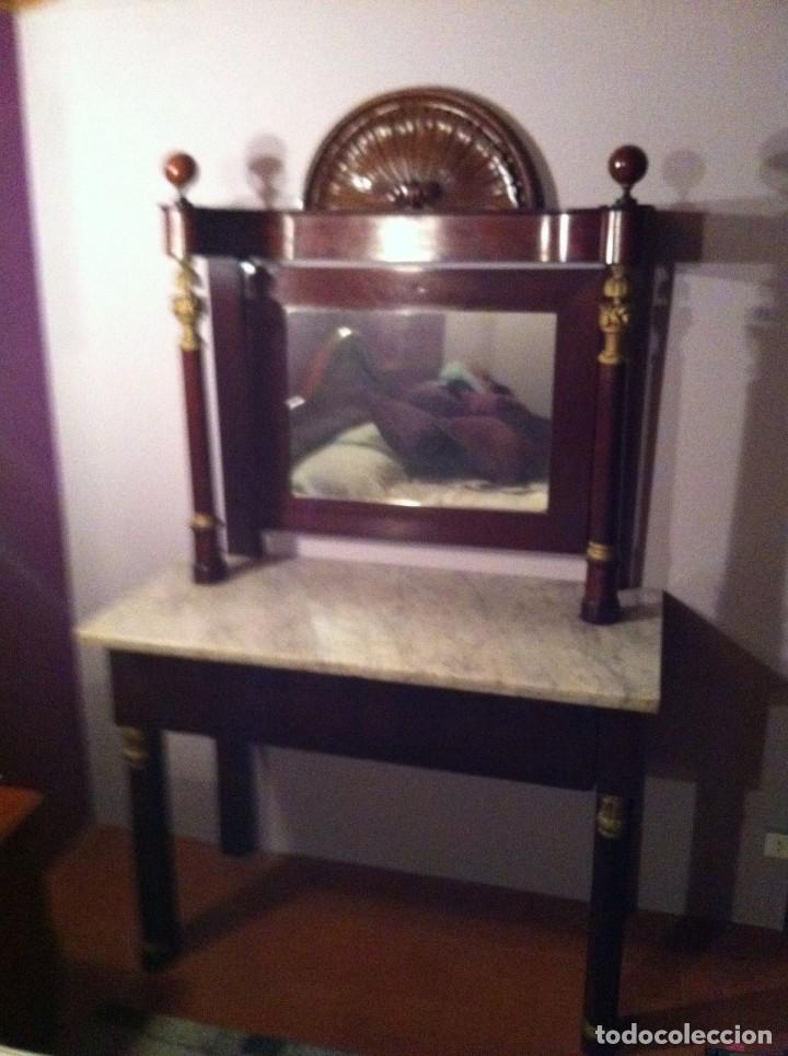 Antig&uuml;edades: Consola Imperio - Foto 2
