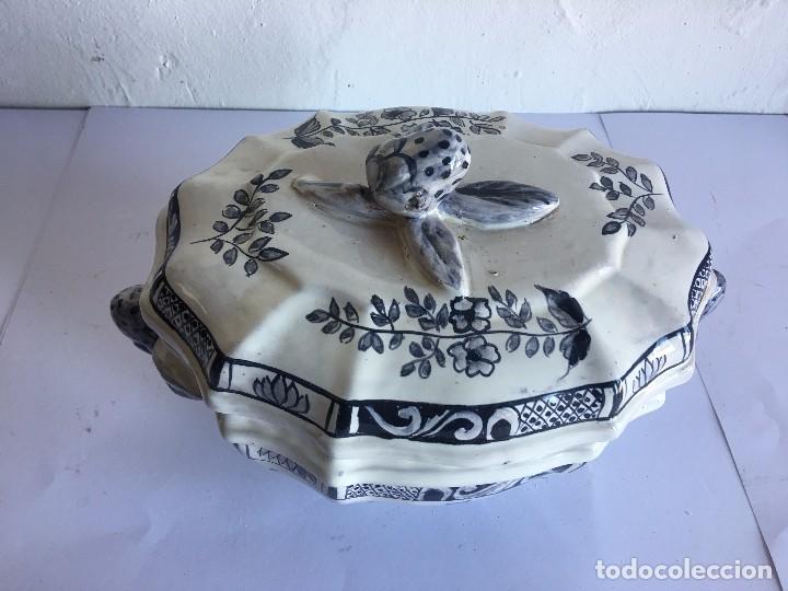 Antig&uuml;edades: SOPERA ANTIGUA DE PORCELANA - Foto 2