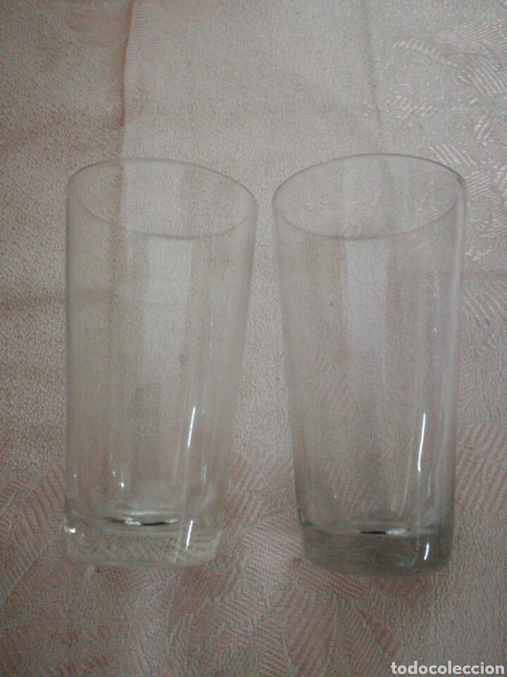 Antig&uuml;edades: Pareja de vasos de cristal - Foto 1