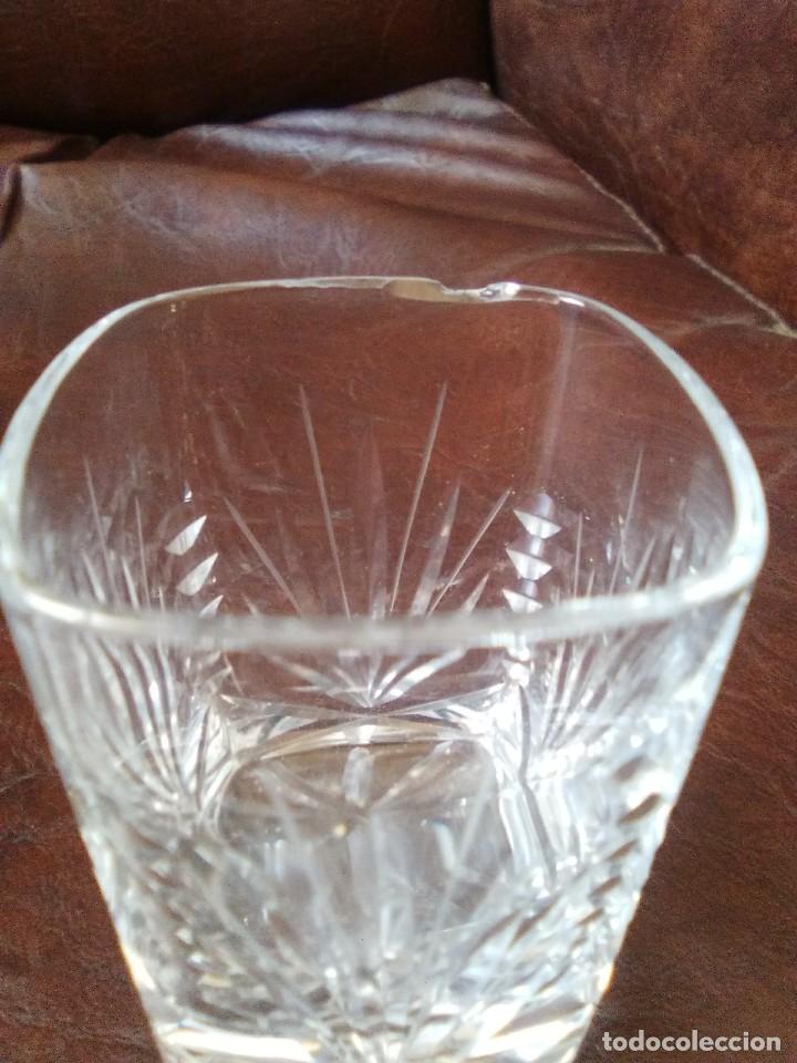 Antig&uuml;edades: Seis vasitos para licor,tallados. - Foto 5