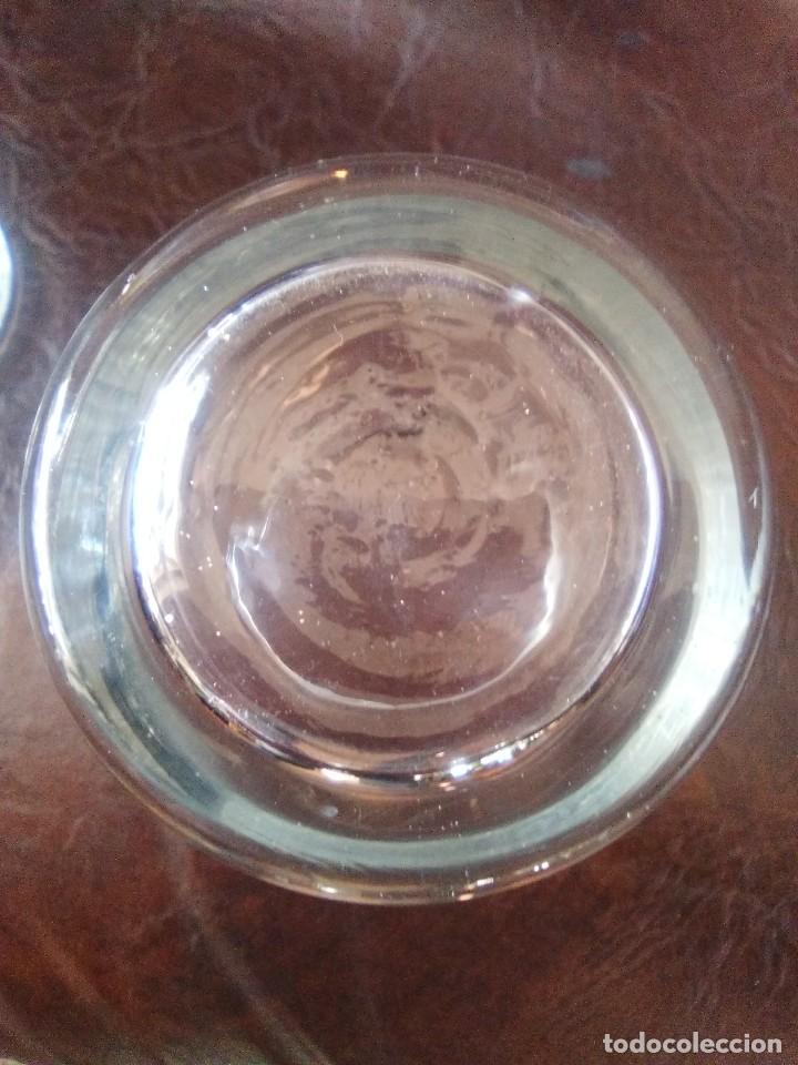 Antig&uuml;edades: Tres vasos de cristal soplado. - Foto 3