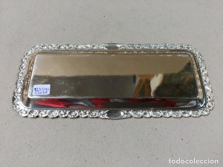 Antig&uuml;edades: BANDEJA TARJETERO EN METAL PLATEADO - Foto 5