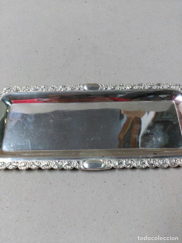 Antig&uuml;edades: BANDEJA TARJETERO EN METAL PLATEADO - Foto 7
