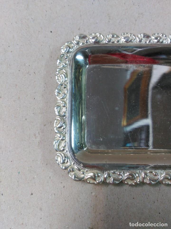 Antig&uuml;edades: BANDEJA TARJETERO EN METAL PLATEADO - Foto 10