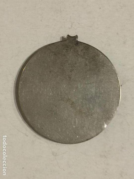 Antig&uuml;edades: MEDALLA RELIGIOSA. 22 MM. - Foto 2