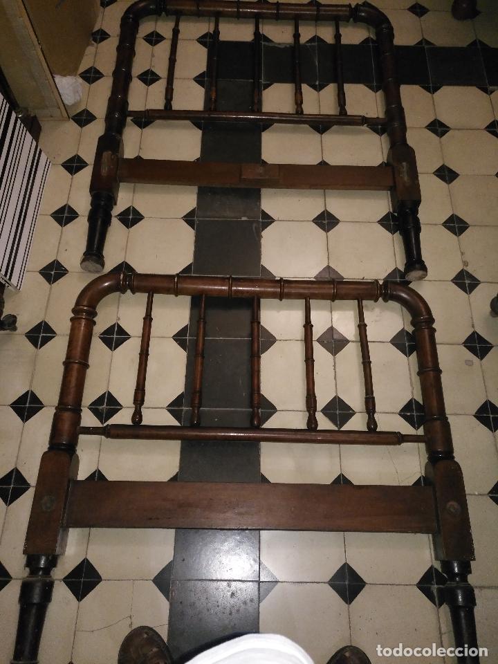 Antig&uuml;edades: CAMA DE MADERA ANTIGUA TORNEADA - Foto 10