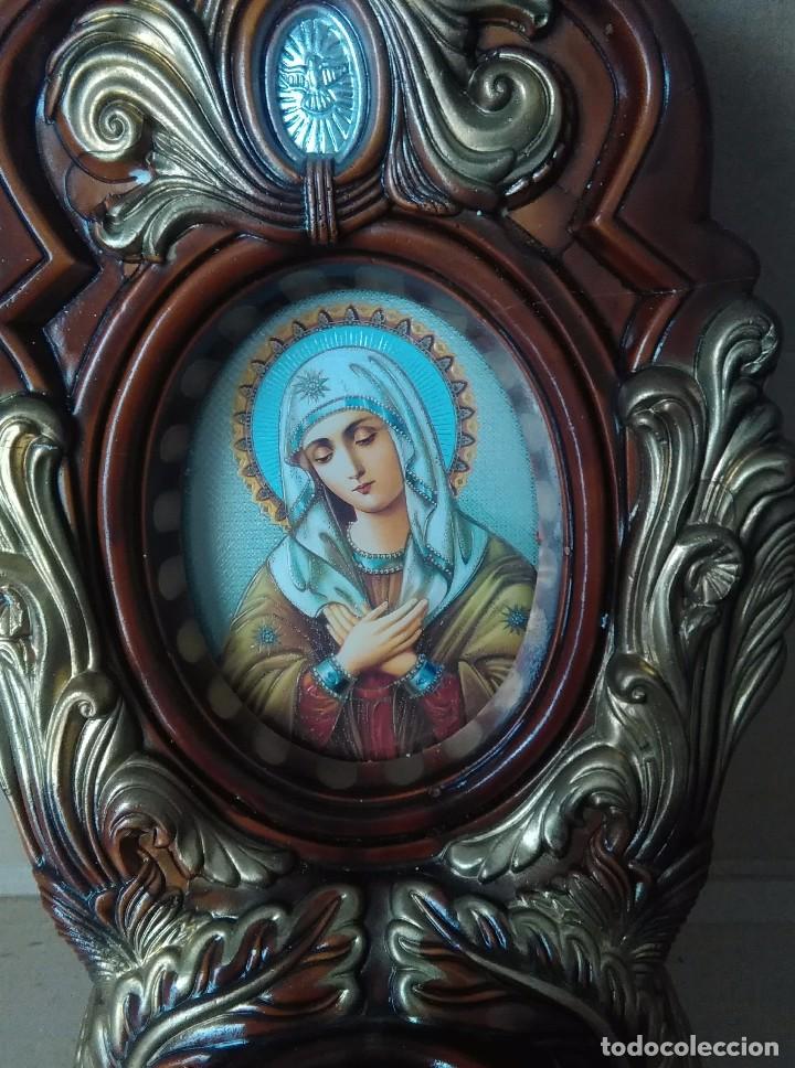 Antig&uuml;edades: Pila benditera - Foto 4