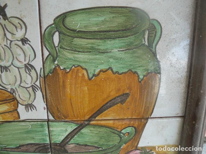 Antig&uuml;edades: PLAFON DE 4 AZULEJOS FORMANDO BODEGON - Foto 3