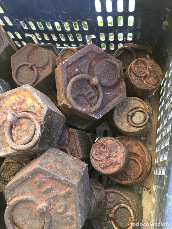 Antig&uuml;edades: Gran lote de pesas. - Foto 2