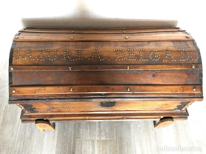 Antig&uuml;edades: - ANTIGUO BAUL DE MADERA - Foto 3