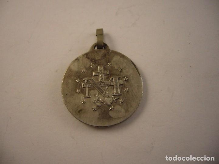 Antig&uuml;edades: medalla omarieconcuesans peche - Foto 3