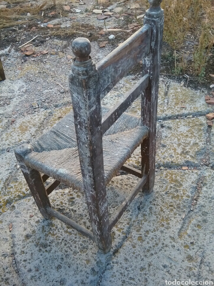 Antig&uuml;edades: Silla castellana - Foto 2