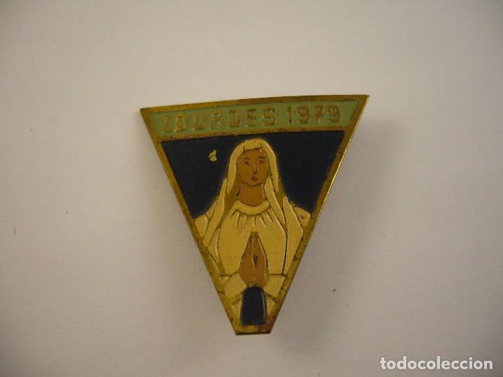 Antig&uuml;edades: Pin Lourdes 1979 - Foto 1