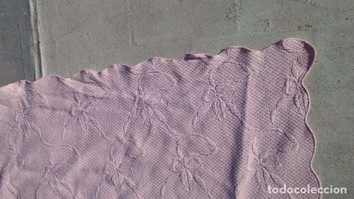 Antig&uuml;edades: Colcha Rosa vintage. - Foto 3