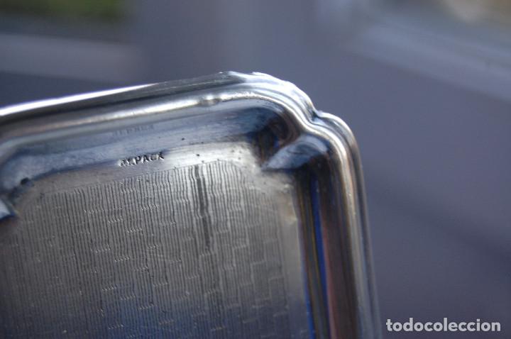 Antig&uuml;edades: Bandeja rectangular de alpaca. Medidas: 20x7 cm. - Foto 6