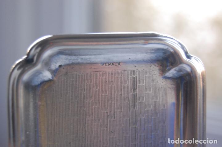 Antig&uuml;edades: Bandeja rectangular de alpaca. Medidas: 20x7 cm. - Foto 8