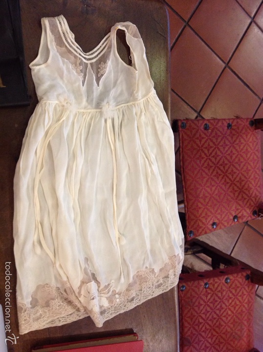 Antig&uuml;edades: Traje de cristianar - Foto 2
