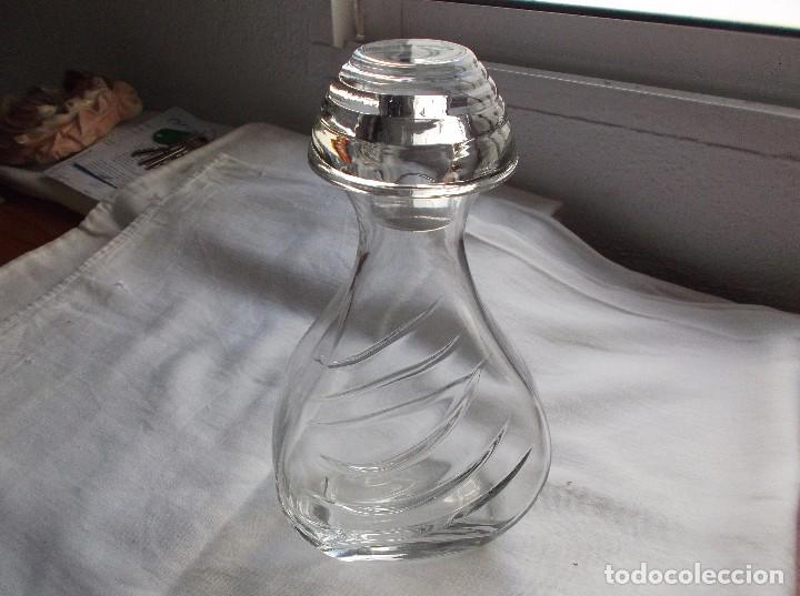 Antig&uuml;edades: BOTELLA DE CRISTAL OVALADA.. - Foto 1