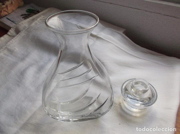 Antig&uuml;edades: BOTELLA DE CRISTAL OVALADA.. - Foto 2