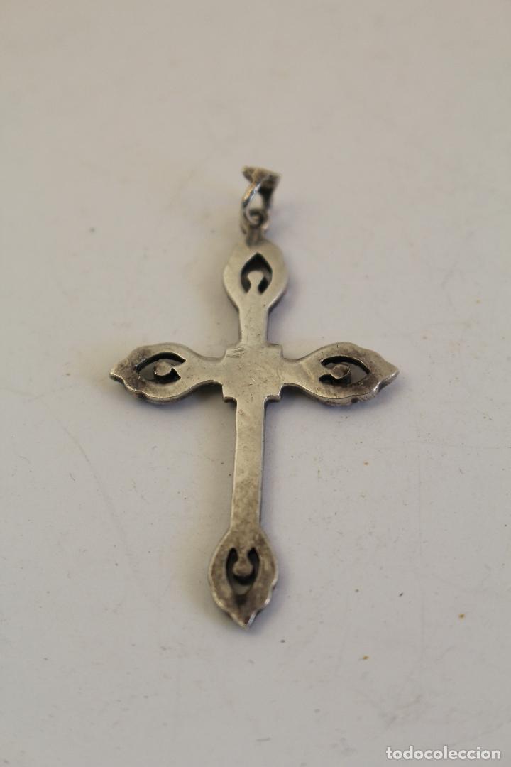 Antig&uuml;edades: cruz en plata de ley con marquesitas - Foto 5
