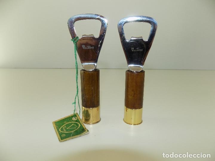 Oggetti Antichi: Dos Abre Botellas. Marca Valenti. Nuevo, en perfecto estado!