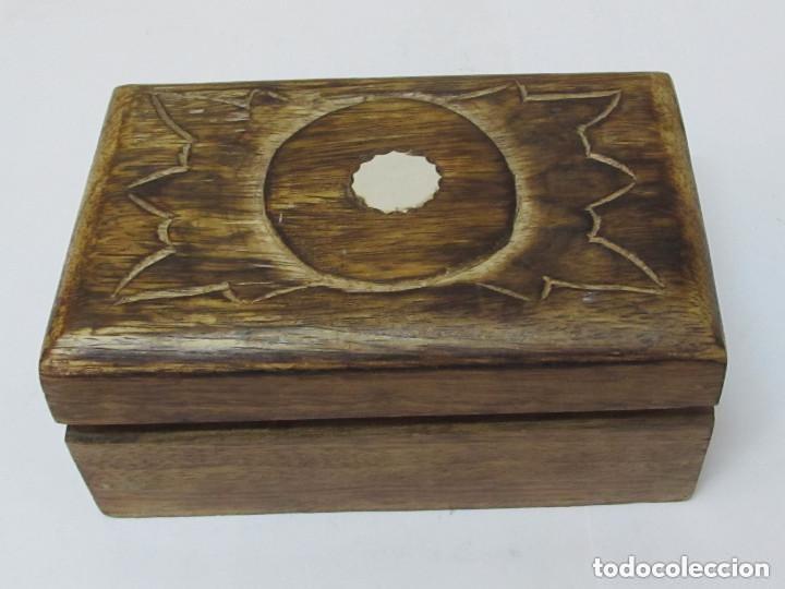 Antig&uuml;edades: CAJA ANTIGUA TALLADA(MADERA NOBLE) - Foto 3