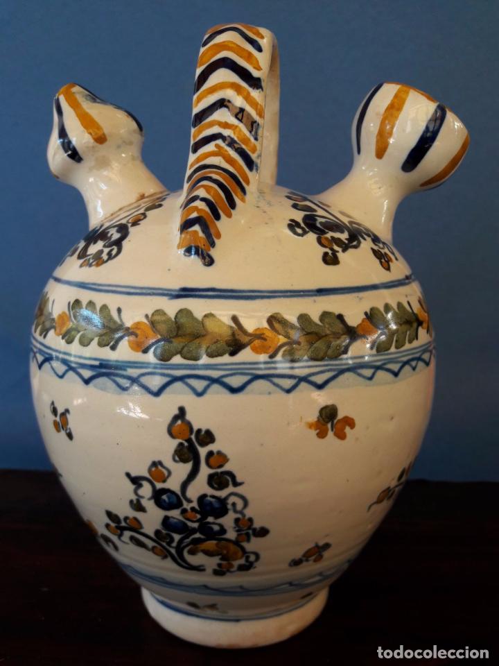 Antig&uuml;edades: Botijo de Talavera - Foto 2