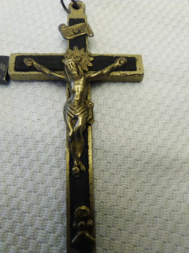 Antig&uuml;edades: LOTE DE DOS CRUCES DE 7CM. APROX. - Foto 3