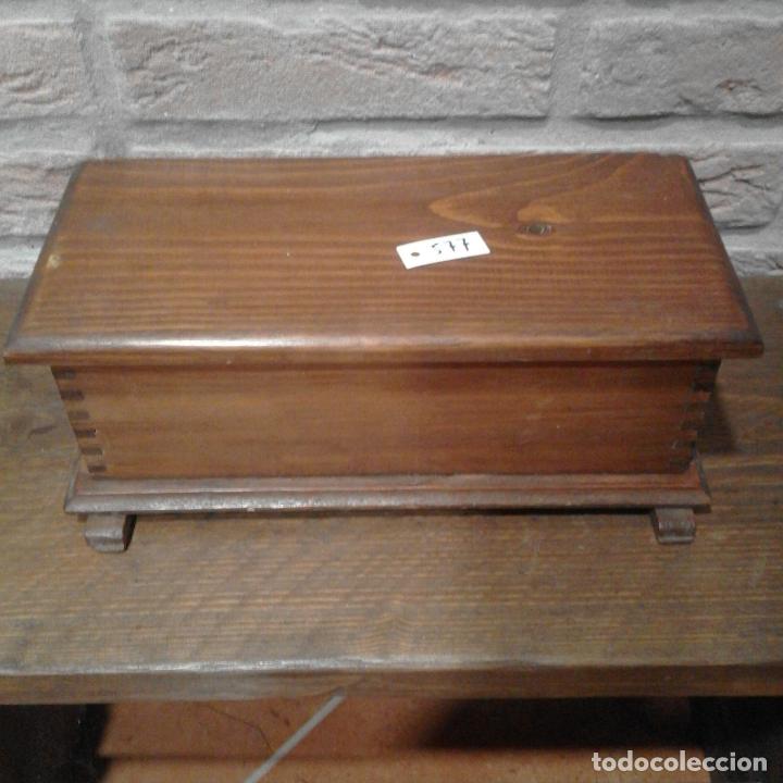 Antig&uuml;edades: ANTIGUA CAJA DE MADERA - Foto 1