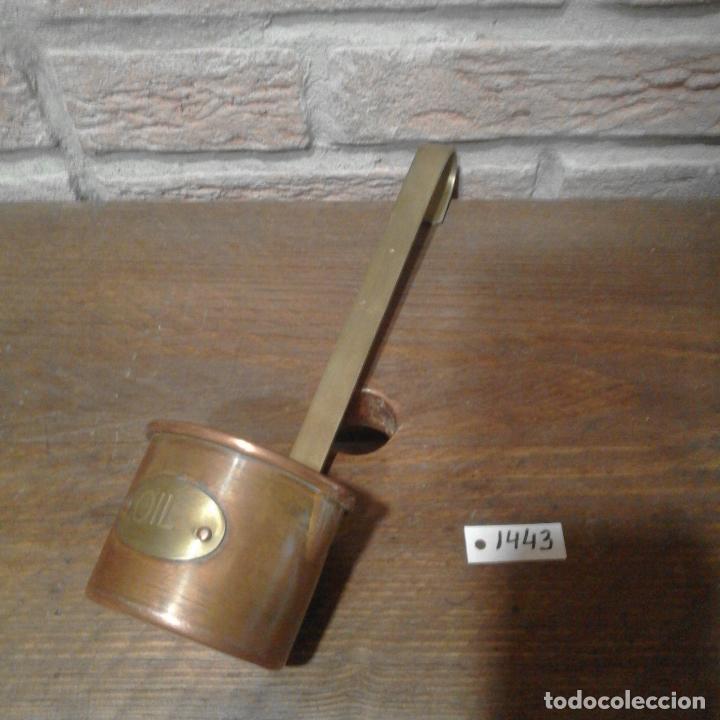 Antig&uuml;edades: ANTIGUA MEDIDA DE ACEITE - Foto 1