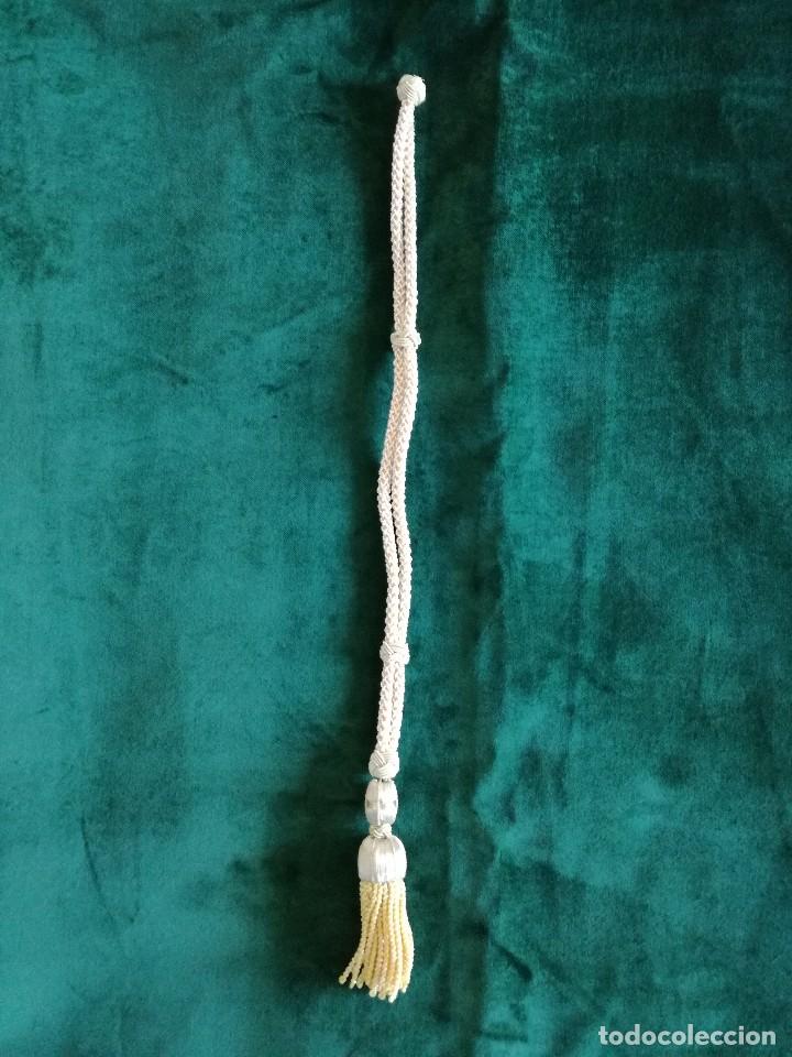 Antig&uuml;edades: CORDON CON BORLA EN ORO PARA IMAGEN RELIGIOSA - Foto 1