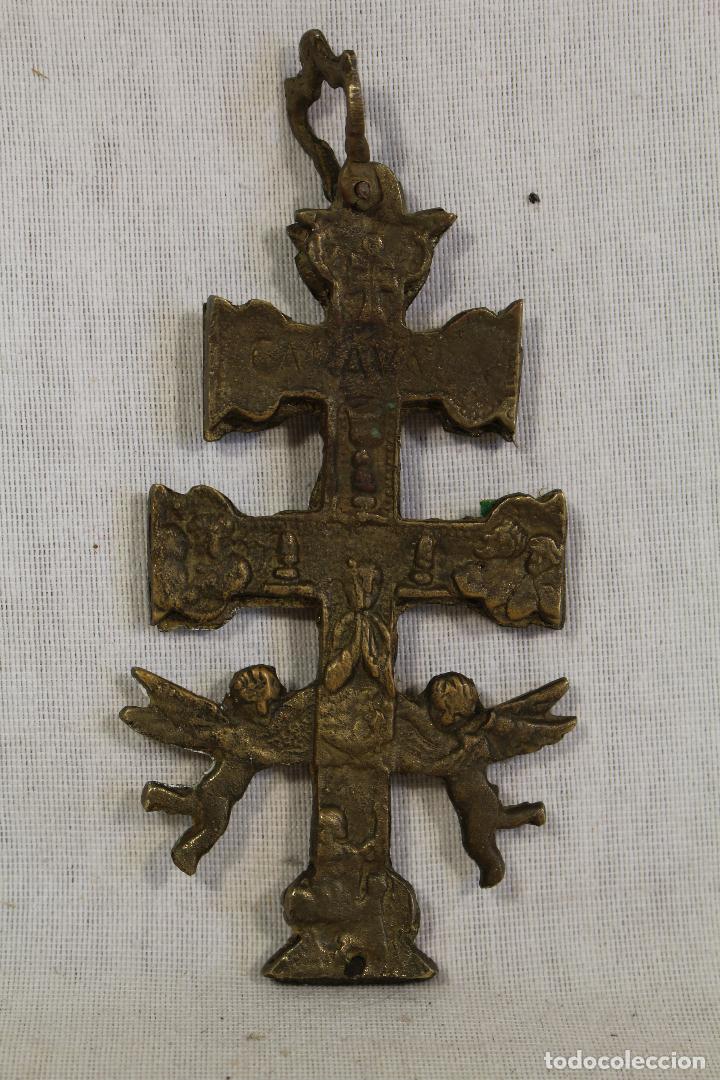 Antig&uuml;edades: cruz de caravaca en bronce - Foto 5