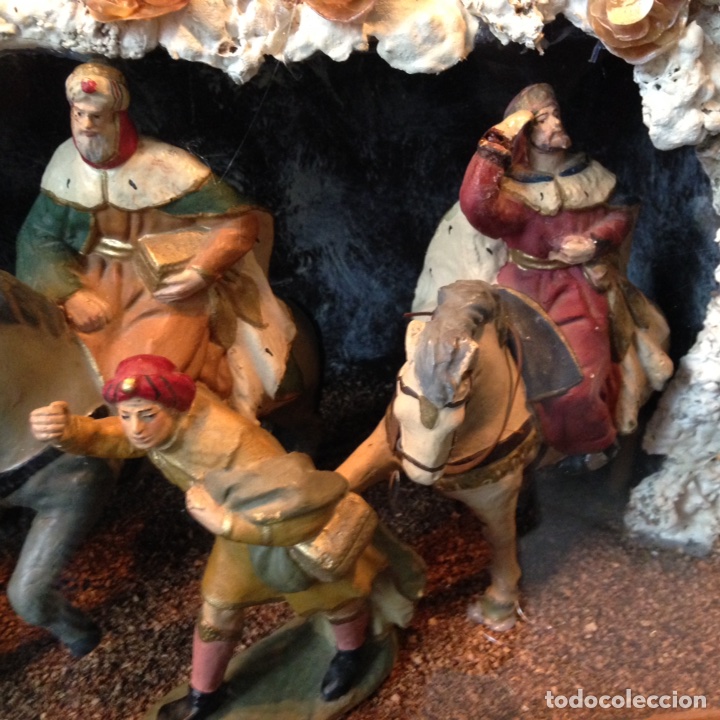 Antig&uuml;edades: Bel&eacute;n con urna tipo conventual - Foto 10