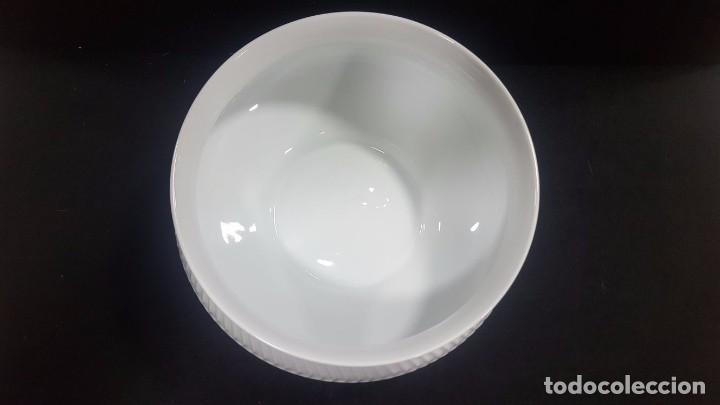 Antig&uuml;edades: GRAN CENTRO PORCELANA SARGADELOS - Foto 2