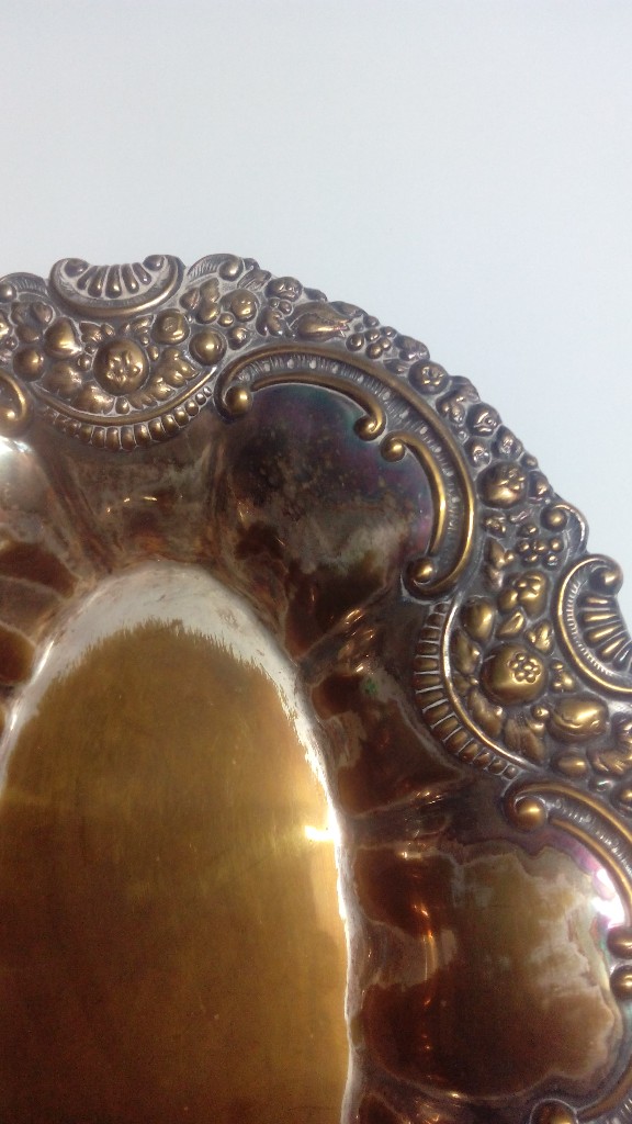 Antig&uuml;edades: BANDEJA REPUJADA. SIGLO XIX - Foto 2