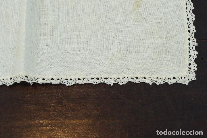Antig&uuml;edades: Antiguo Mantelillo para liturgia - Foto 2