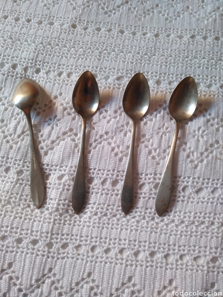 Antig&uuml;edades: 4 cucharillas de postre de alpaca gallo - Foto 3