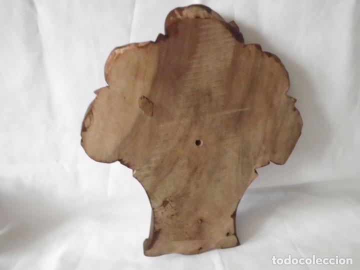 Antig&uuml;edades: Antiguo copete de madera para cama - Foto 6