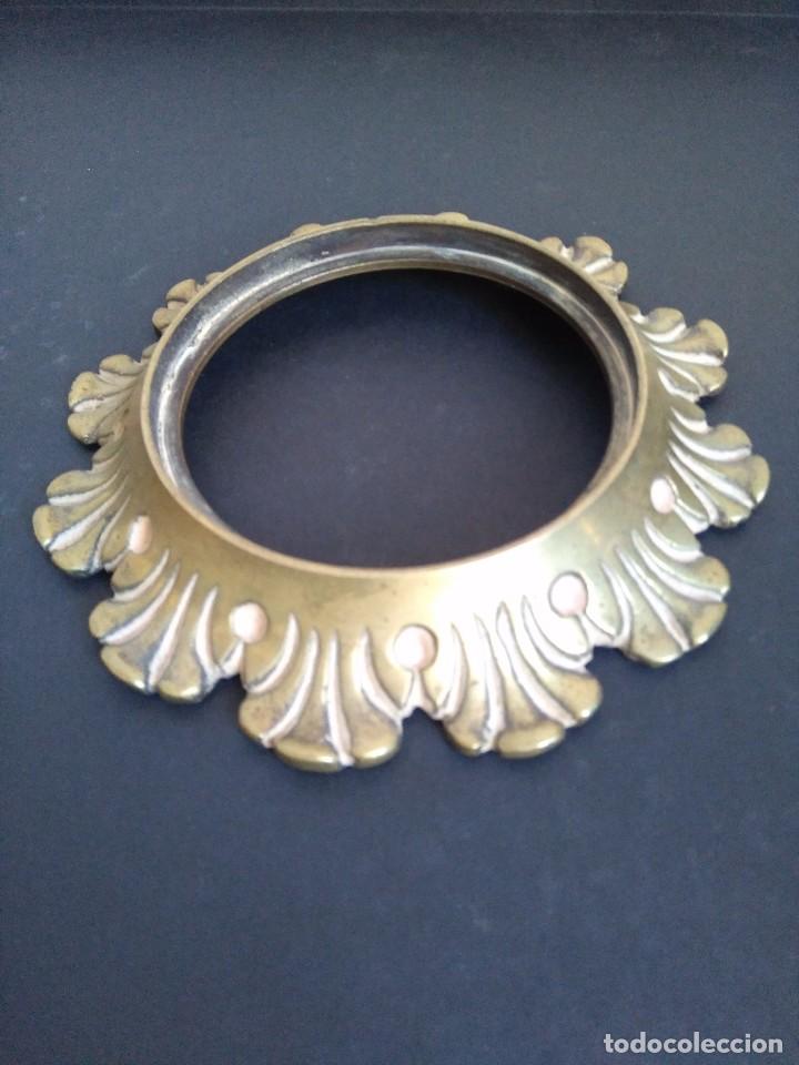 Antig&uuml;edades: Rosetas bronce - Foto 3