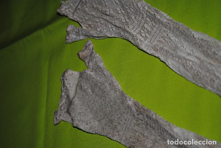 Antig&uuml;edades: Antiguos guantes - Foto 1