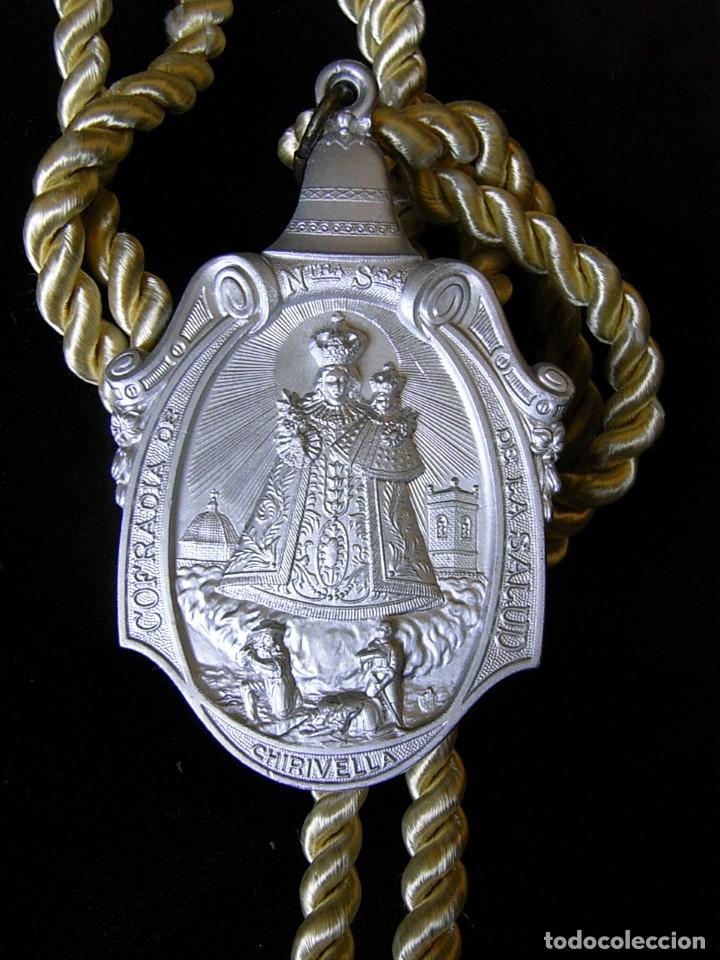 Antiques: COFRADIA DE NTRA.SE&Ntilde;ORA DE LA SALUD,CHIRIVELLA-XIRIVELLA,MEDALLON ALUMINIO 60MM.