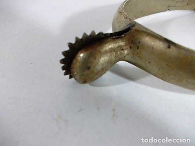 Antig&uuml;edades: ANTIGUA ESPUELA EN BRONCE - Foto 3