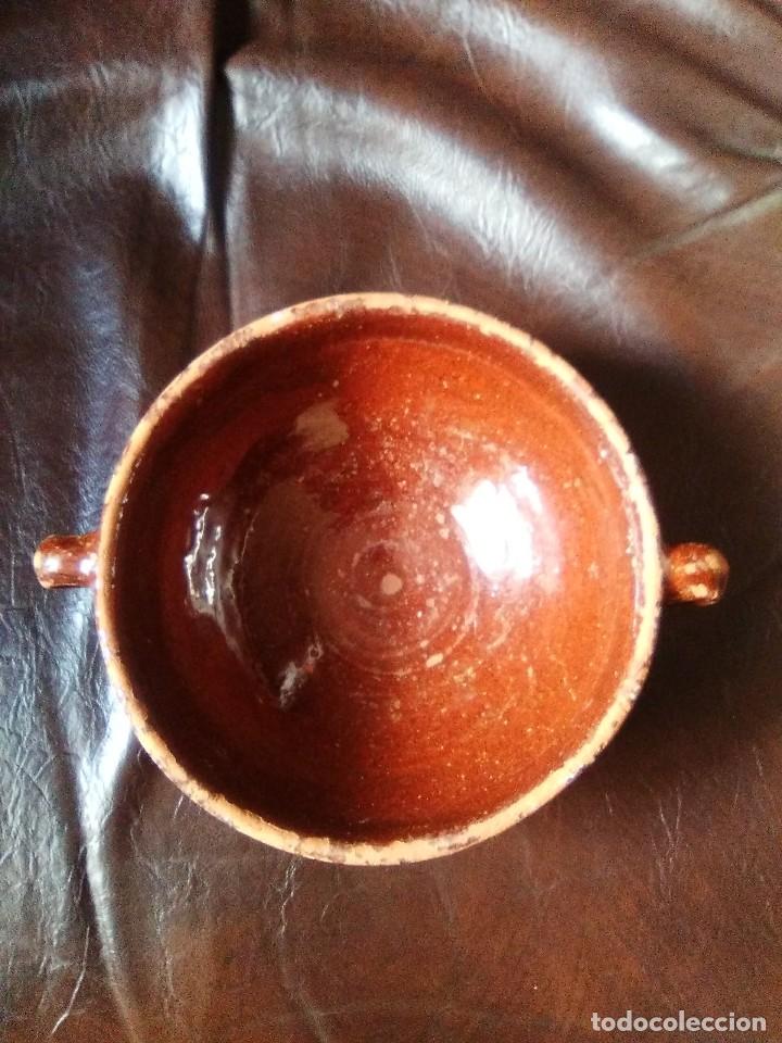 Antig&uuml;edades: Taz&oacute;n de barro cocido y vidriado. - Foto 2