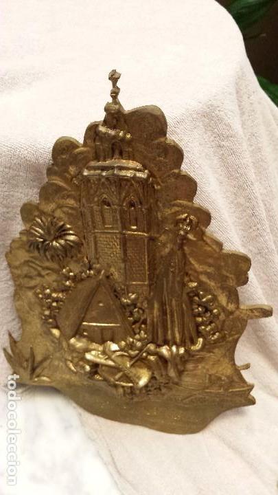 Antig&uuml;edades: Placa de bronce con motivos valencianos. - Foto 3