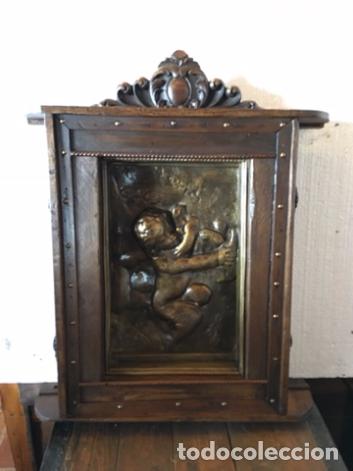 Antig&uuml;edades: HORNACINA CON ANGELITO EN RELIEVE- - Foto 1
