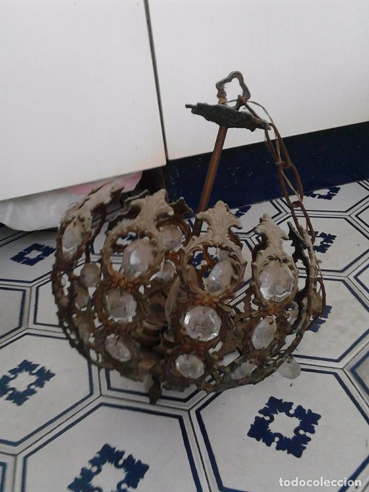 Antig&uuml;edades: L&aacute;mpara de bronce y cristal - Foto 2