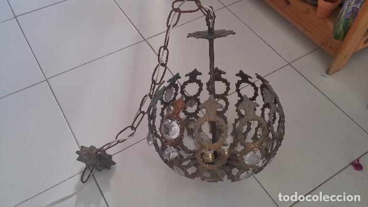 Antig&uuml;edades: L&aacute;mpara de bronce y cristal - Foto 5