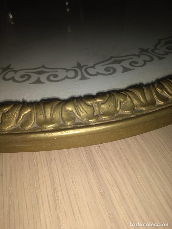 Antig&uuml;edades: Bandeja bronce y cristal - Foto 3