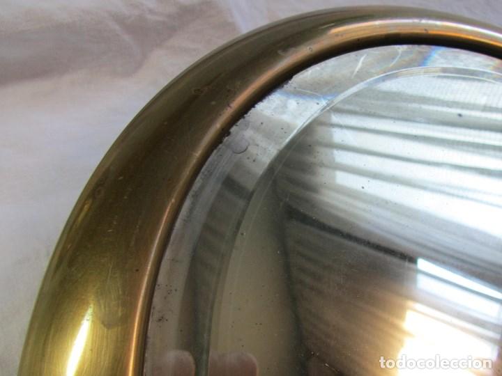 Antig&uuml;edades: Espejo de pared circular. Bronce con cristal biselado - Foto 5